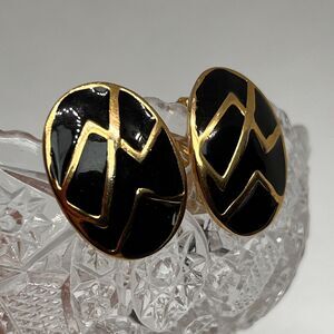 Vintage Clip On Earrings Heavy Unsigned